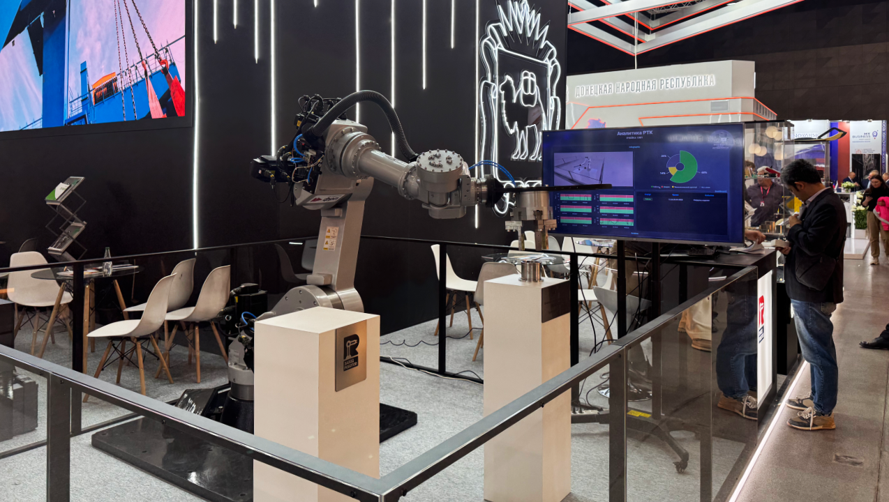 RusRobot RR 60-2100 на Международной промышленной выставке Иннопром. Беларусь. RusRobot RR 60-2100 на Международной промышленной выставке Иннопром. Беларусь.